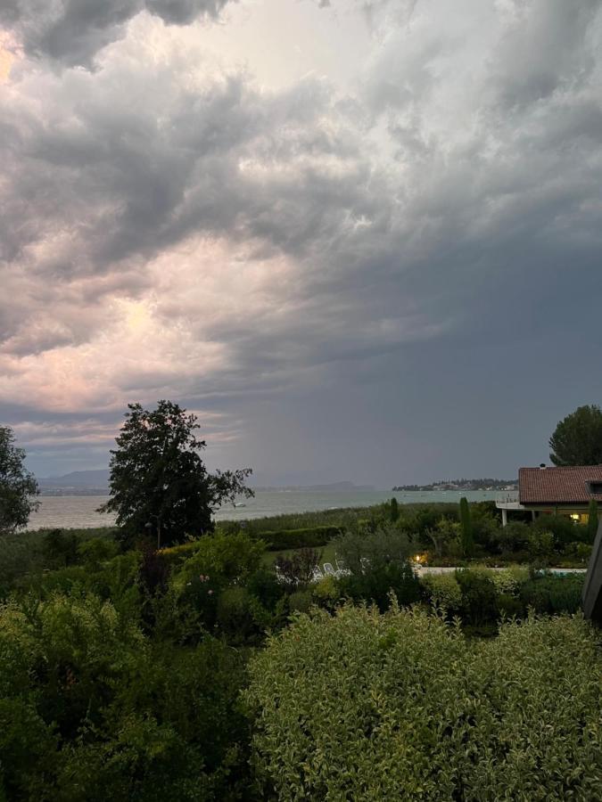 Casa Della Regina Lejlighed Sirmione Eksteriør billede