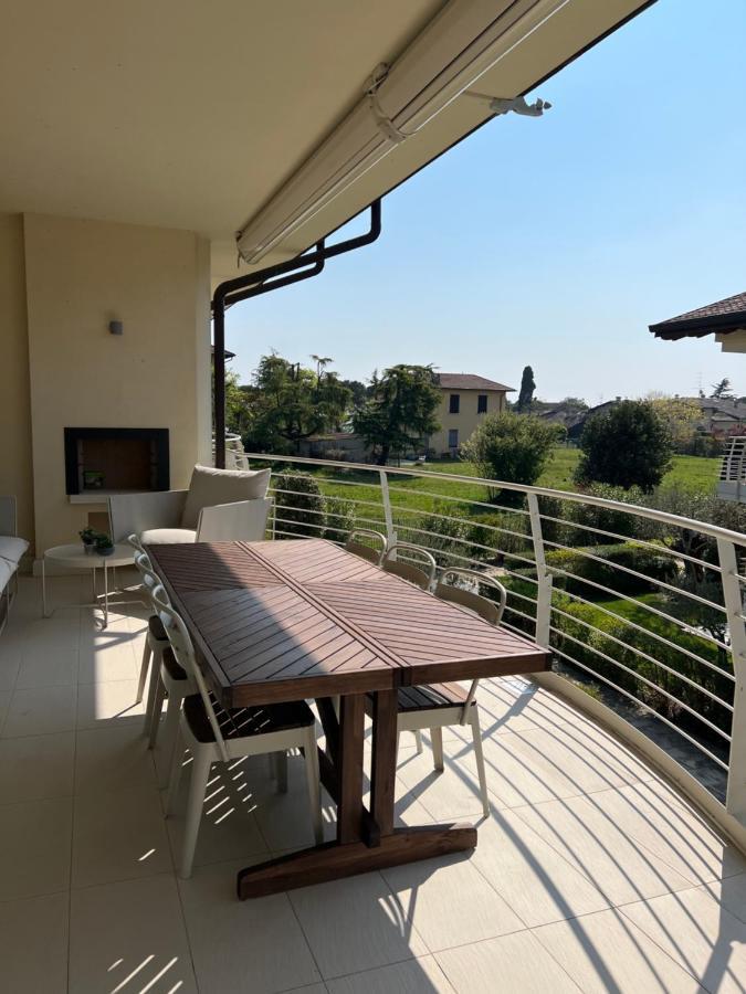 Casa Della Regina Lejlighed Sirmione Eksteriør billede