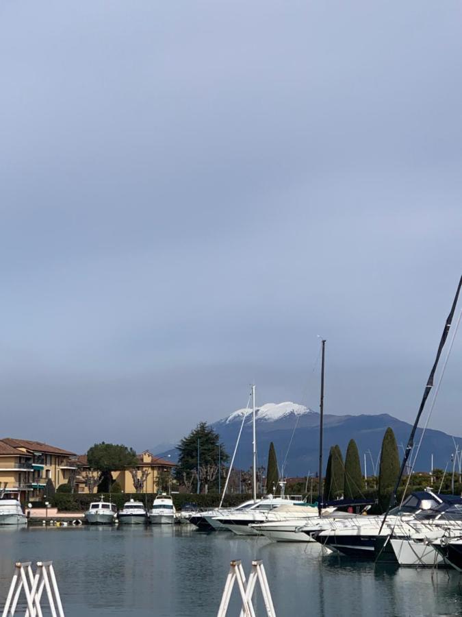 Casa Della Regina Lejlighed Sirmione Eksteriør billede